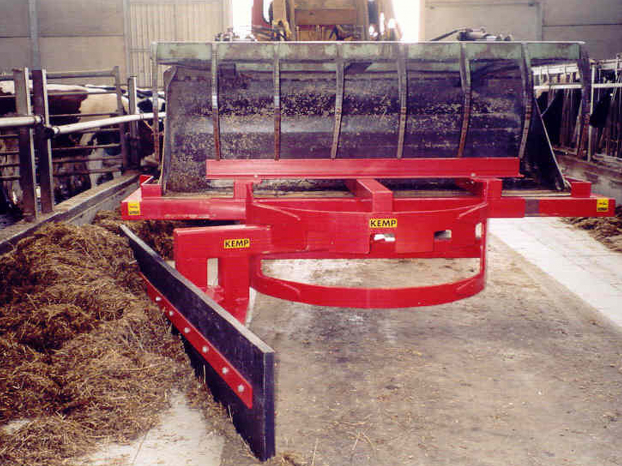 Rubbervoerschuif mechanisch - Kemp Machines