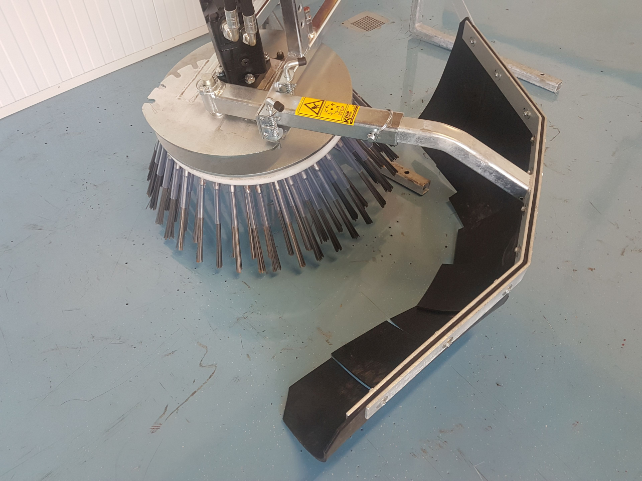 Rubberflap op onkruidborstel